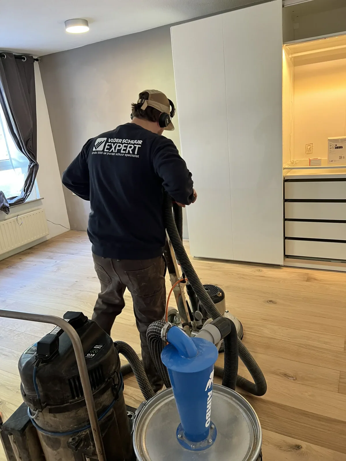Parket schuren in Amstelveen: waarom kiezen voor Vloer Schuur Expert?